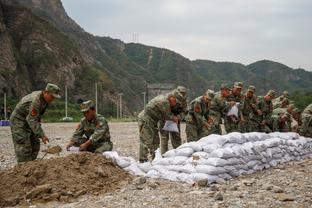 小因扎吉带领国米赢得六个冠军，仅少于埃雷拉和曼奇尼的7冠